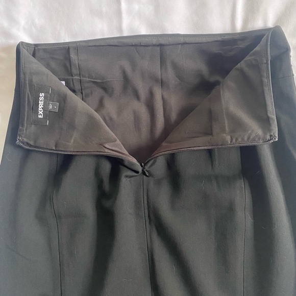 Express Pencil Skirt Size 4 - Picture 5 of 6